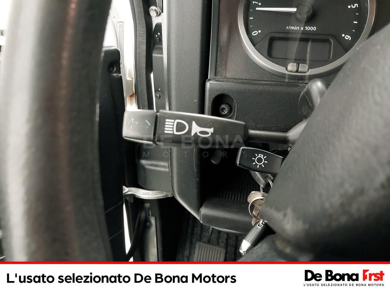 Land Rover Defender 2.2 td sw