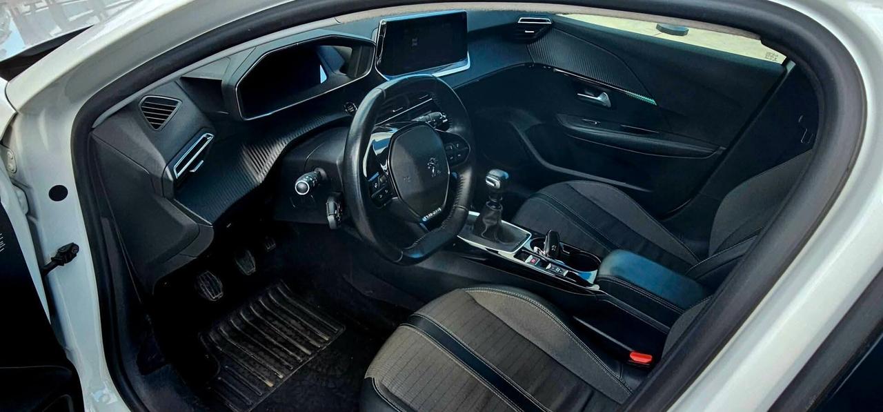 Peugeot 208 PureTech 100 Stop&Start 5 porte Allure