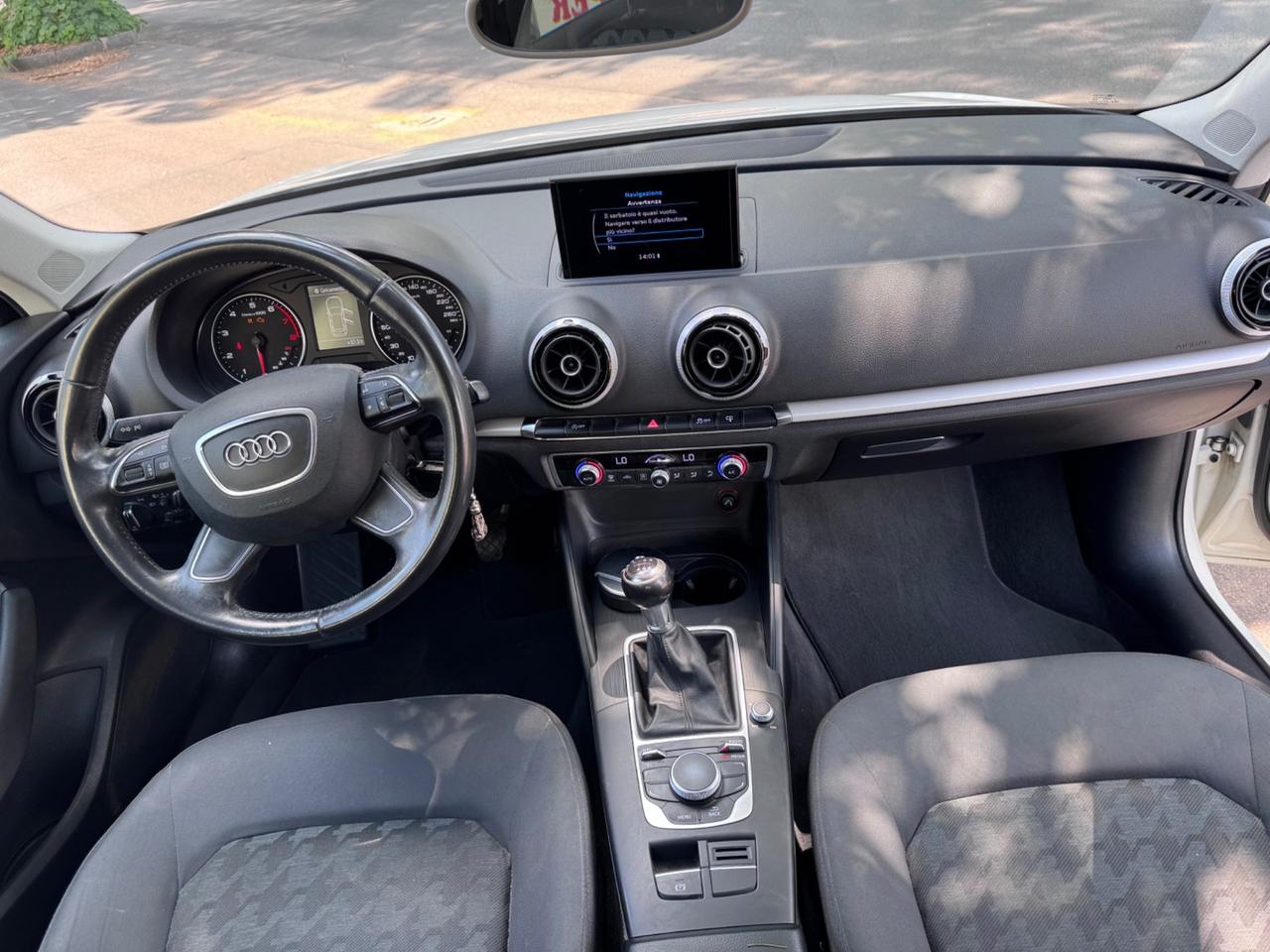 Audi A3 1.2 TFSI 110 CV neopaten garanzia 12 mesi