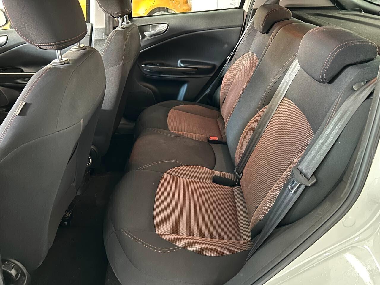 Alfa Romeo Giulietta 1.6 JTDm-2 105 CV Distinctive