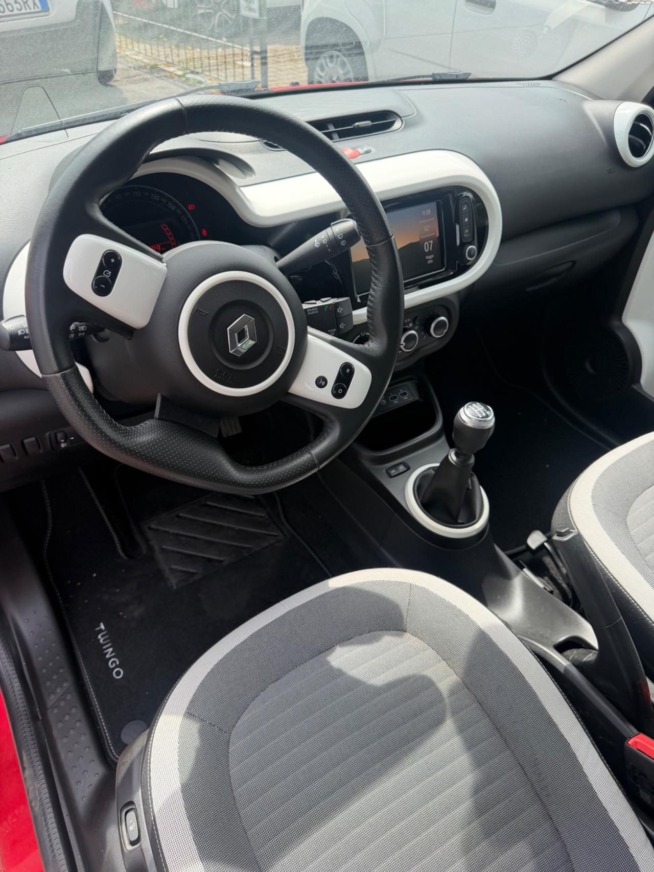 Renault Twingo 1.0 Intens Limited Clima Navi