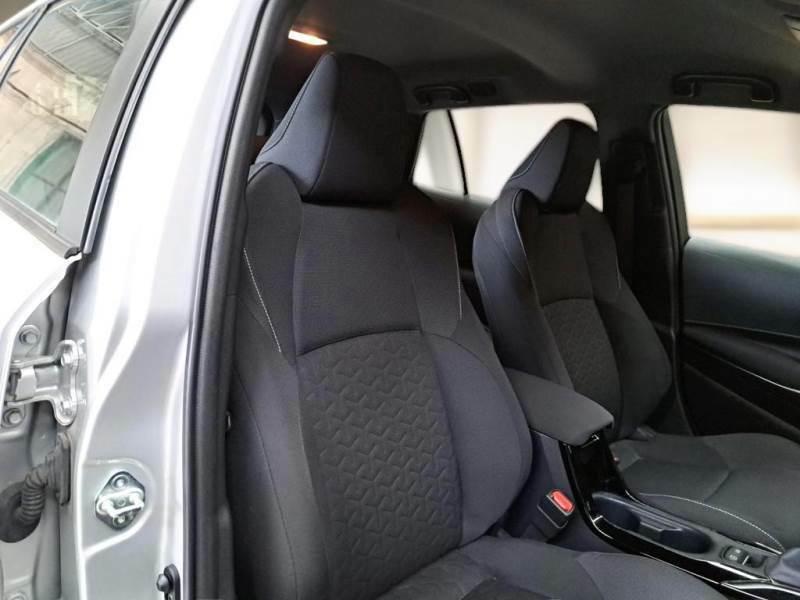 TOYOTA COROLLA TS 1.8 Hybrid Business WAGON