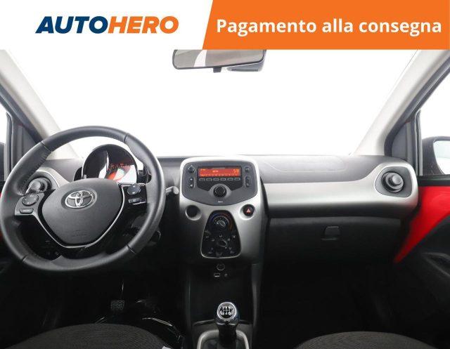 TOYOTA Aygo 1.0 VVT-i 69 CV 5 porte x-cool TSS