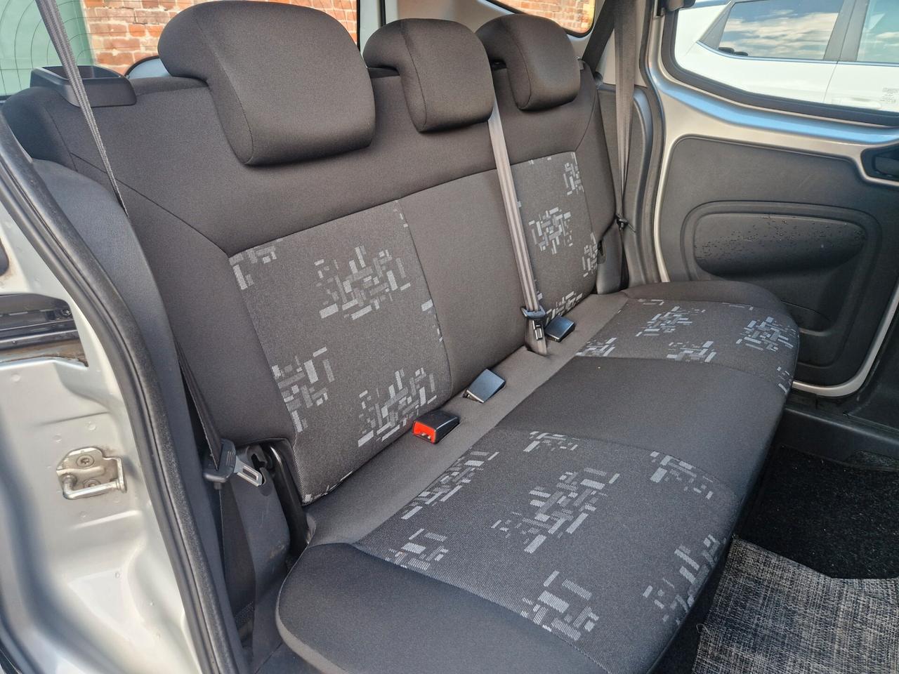 Fiat Qubo 1.3 75CV Diesel Euro4, Servosterzo, Clima