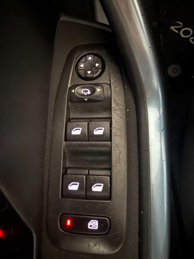 PEUGEOT 208 1.6 VTi 120CV 5p. Allure