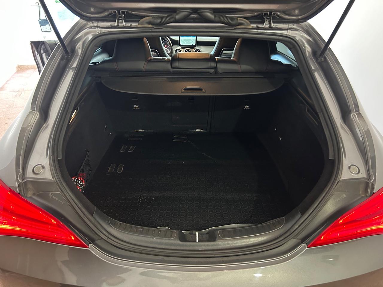 Mercedes-benz CLA 200 CDI S.W. Automatic Premium