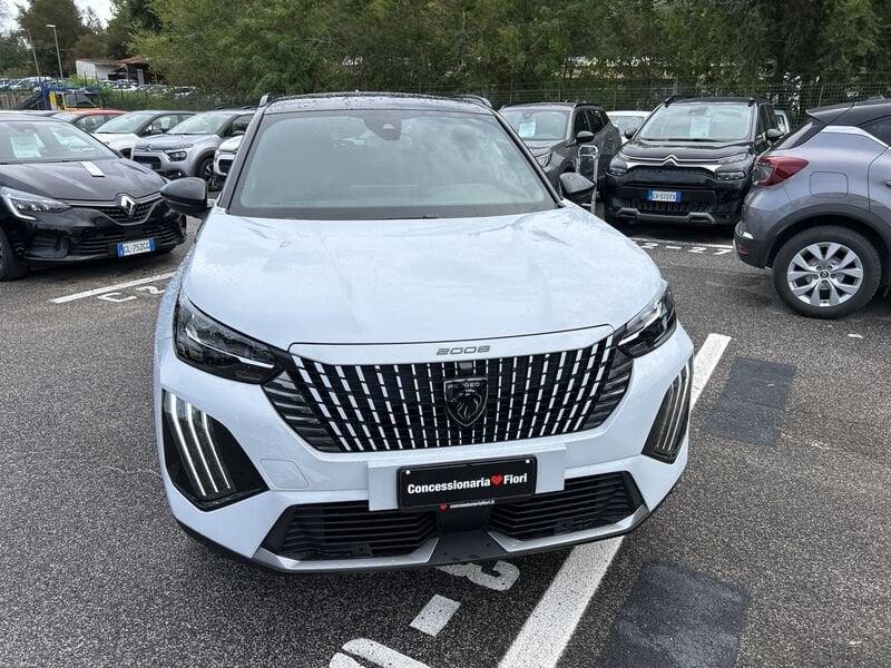 Peugeot 2008 II 2023 1.2 hybrid GT 145cv e-dcs6