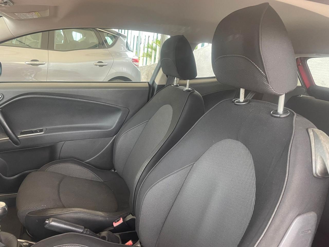 Alfa Romeo MiTo 1.3 JTDm-2 95 CV S&S Distinctive Sport Pack