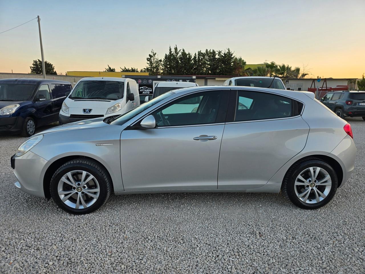 Alfa Romeo Giulietta 2.0 JTDm-2 140 CV Distinctive