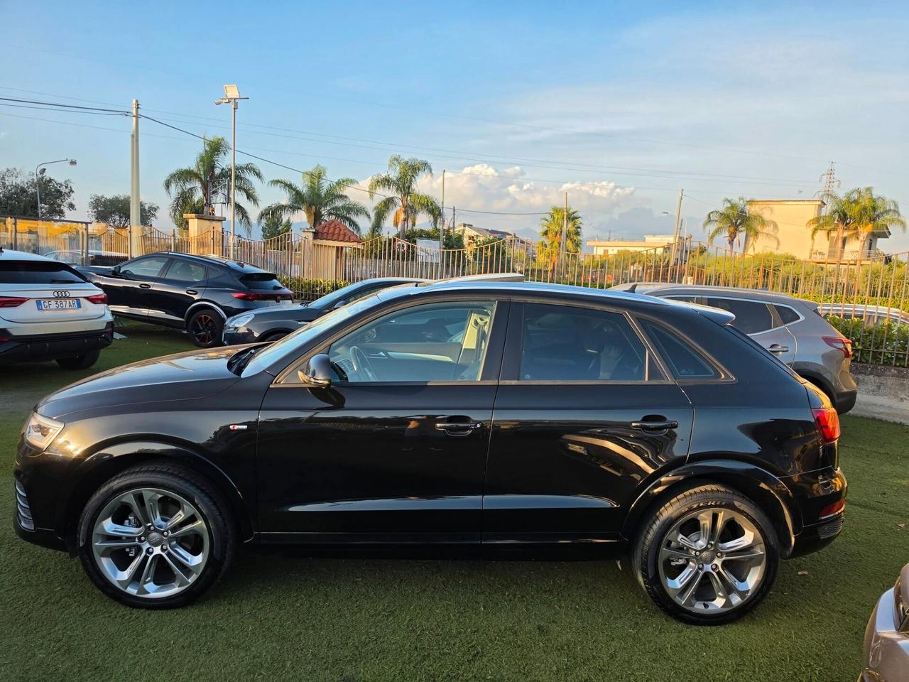 Audi Q3 2.0 TDI 150 CV S tronic Tetto Apribile- Matrix