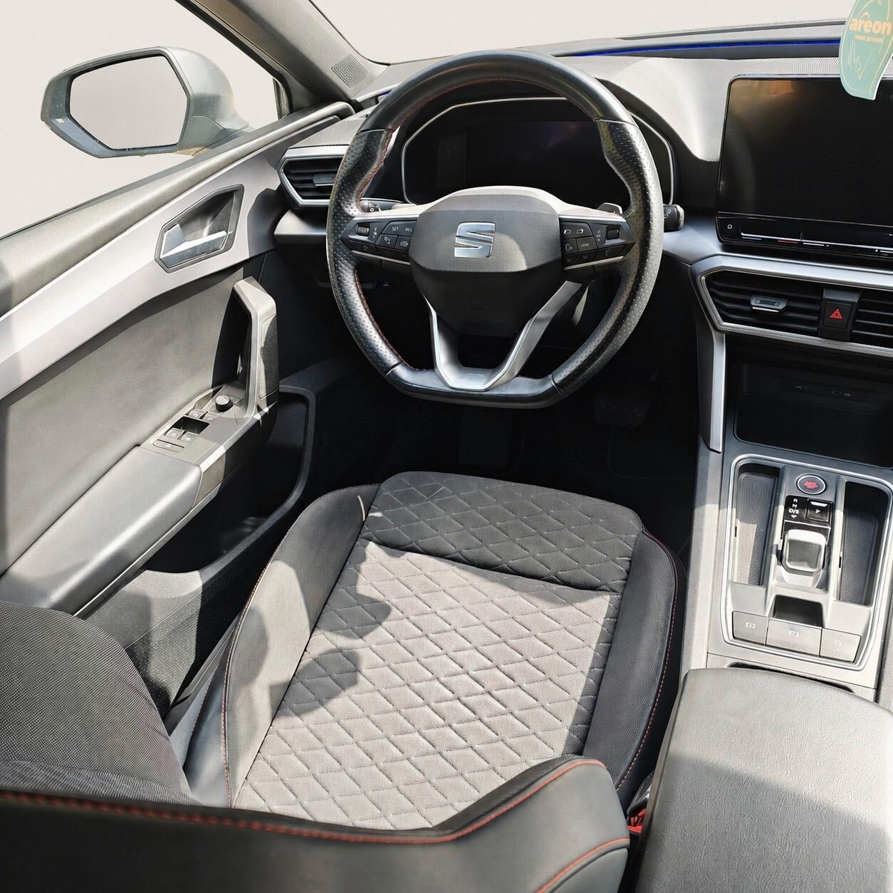 SEAT Leon 1.0 eTSI 110 CV DSG FR Automatica