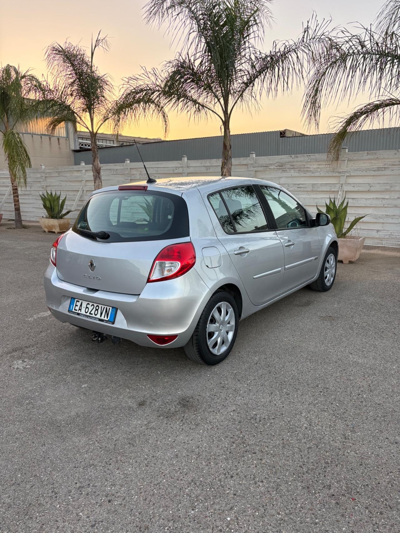 Renault Clio 1.1 5 porte GPL 136.000 km