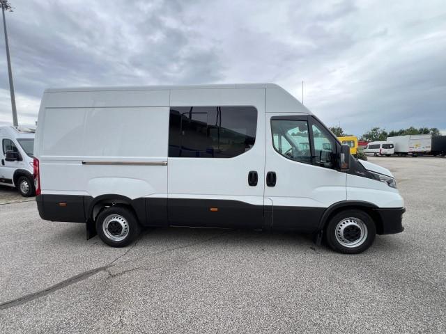 Iveco DAILY 35S16A8 V 7 posti 3520L