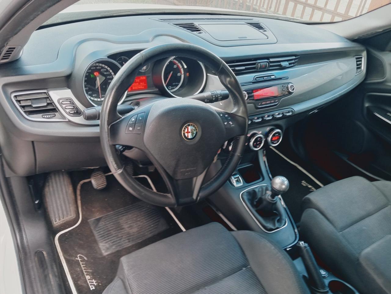 Alfa Romeo Giulietta 1.6 JTDm-2 105 CV Progression