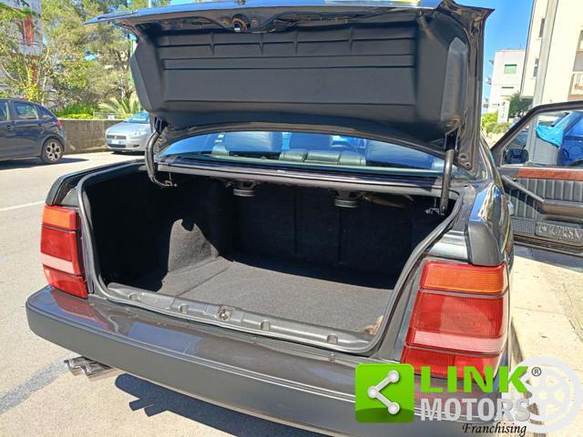 LANCIA Thema 8.32 FERRARI