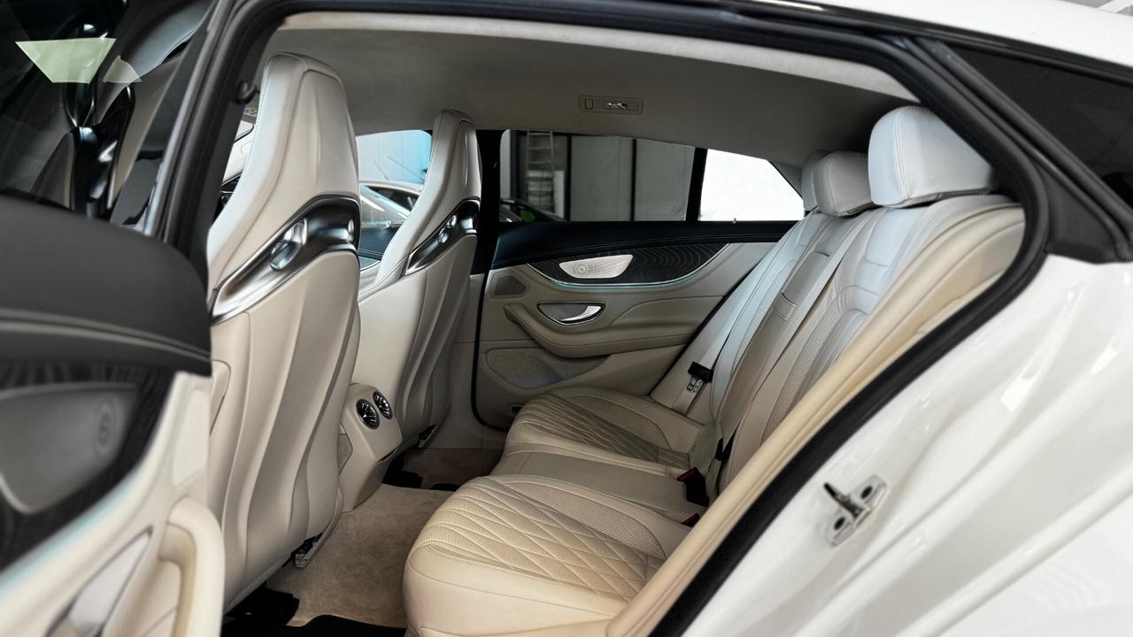 Mercedes-benz GT Coupé 4 43 4Matic+ EQ-Boost AMG