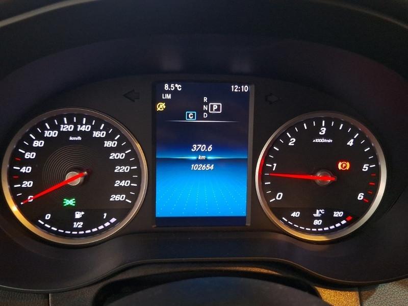 MERCEDES-BENZ C 180 D BUSINESS AUTO 4 PORTE BERLINA