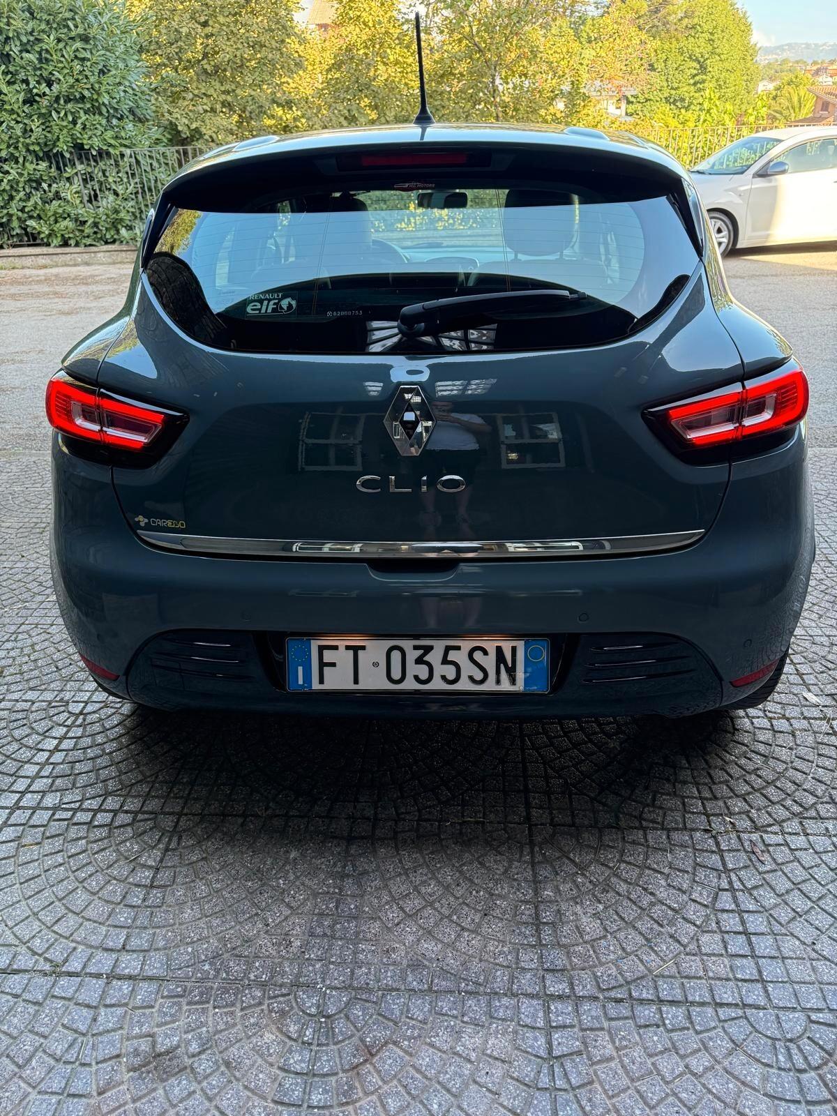 Renault Clio TCe 12V 90 CV GPL 5 porte Moschino Zen