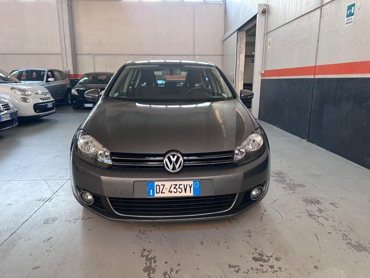 Volkswagen Golf 1.6 TDI DSG 5p. Highline