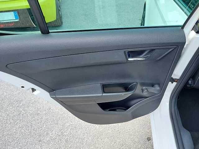 SKODA Fabia 1.0 MPI 60 CV TwinColor