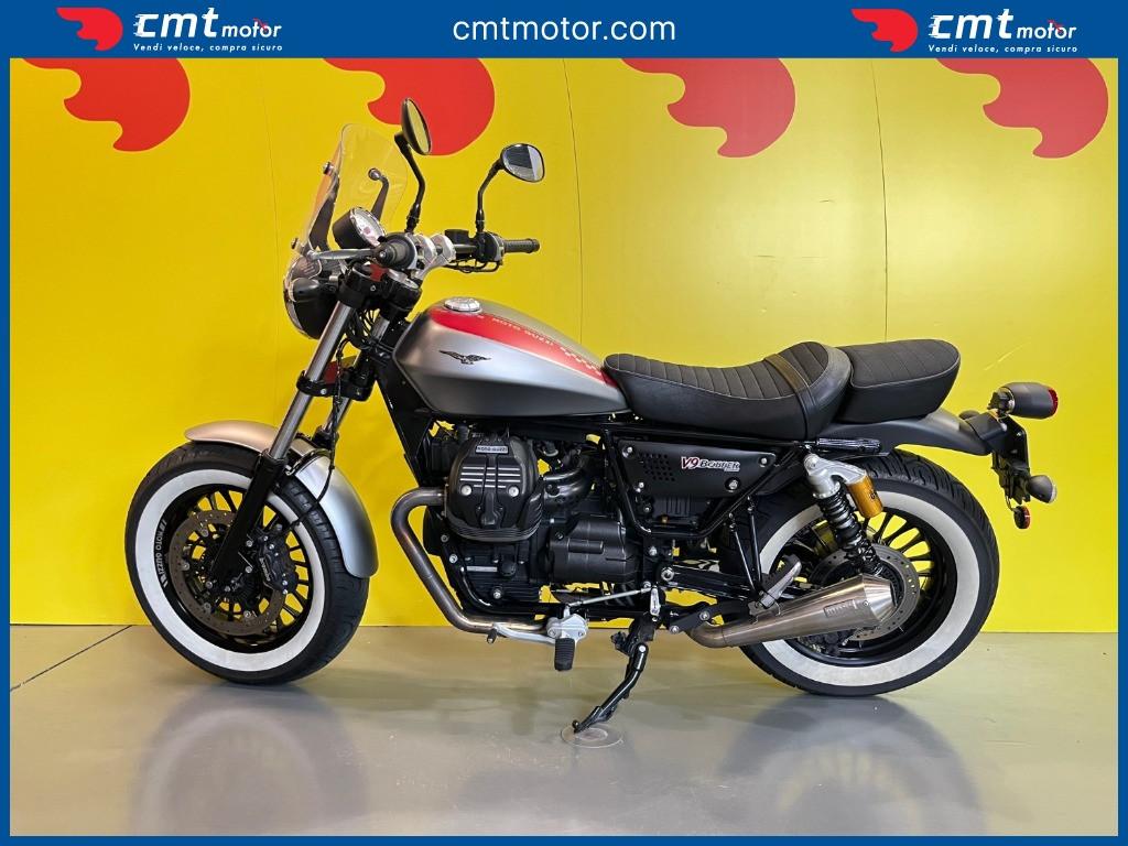 Moto Guzzi V9 - 2016