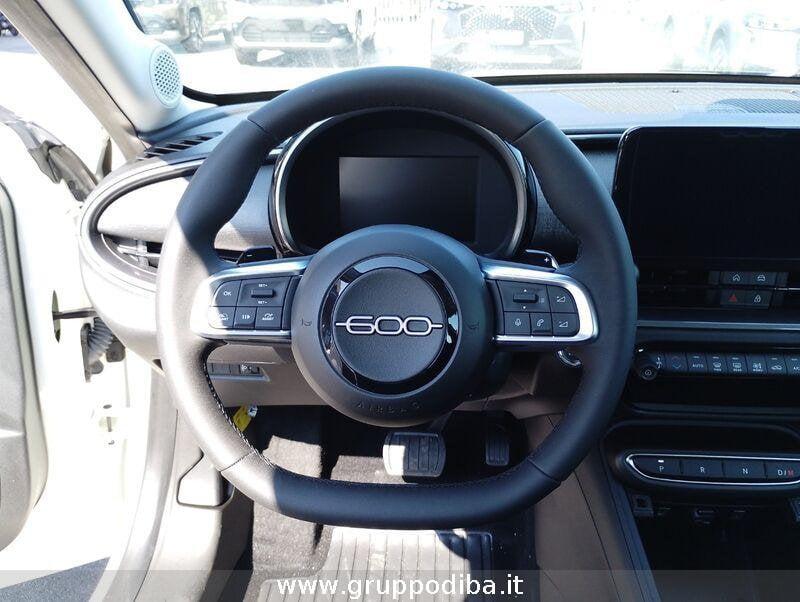 FIAT 600 Hybrid Pop 1.2 Hybrid 110cv