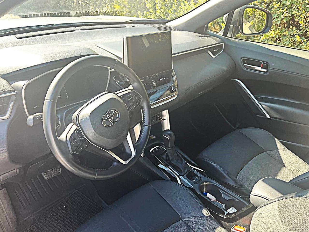 Toyota Corolla Cross 2.0 Hybrid 197 CV E-CVT Lounge