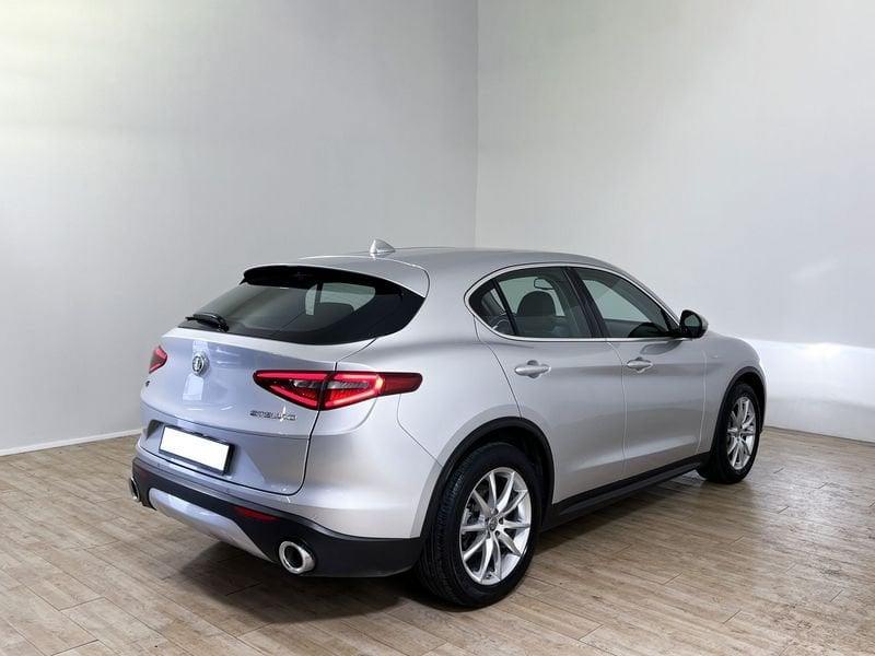 Alfa Romeo Stelvio 2.2 Turbodiesel 190 CV AT8 Q4 Super