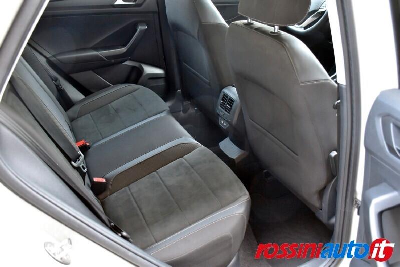 VOLKSWAGEN T-ROC 1.5 TSI 150 CV DSG STYLE + TETTO PANORAMA + RETROC