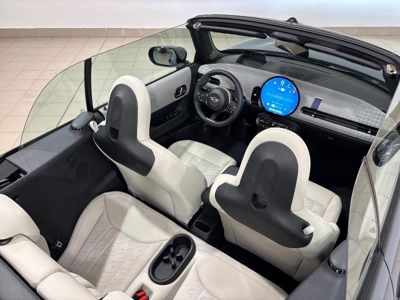 Mini Mini Cooper Cabrio 2.0 S Favoured Auto