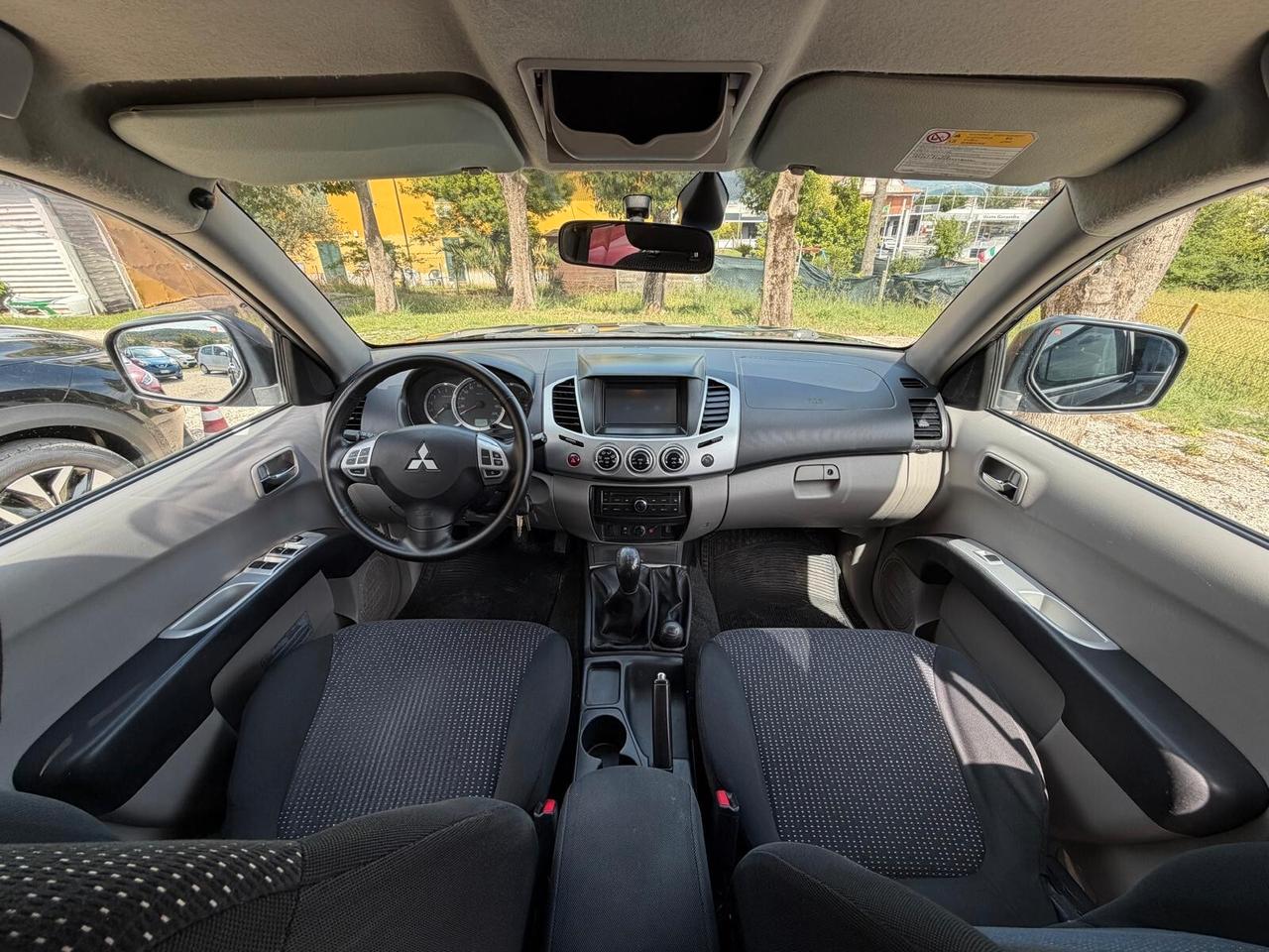 Mitsubishi L200 Gancio Traino Perfetto Full Optional