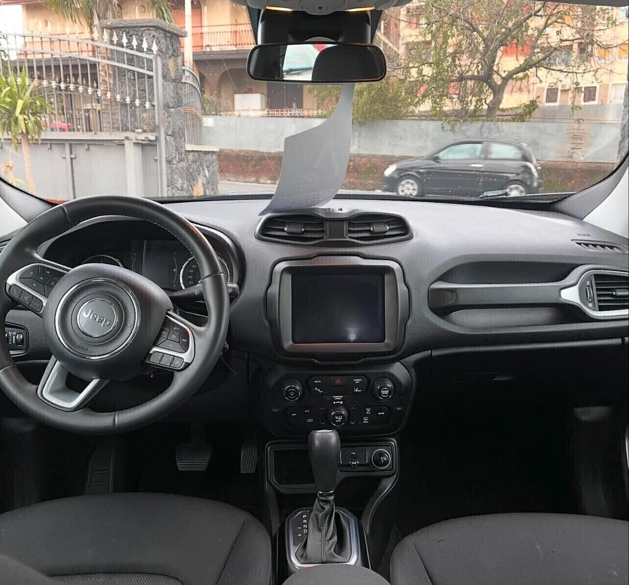 Jeep Renegade 1.6 Mjt DDCT 120 CV