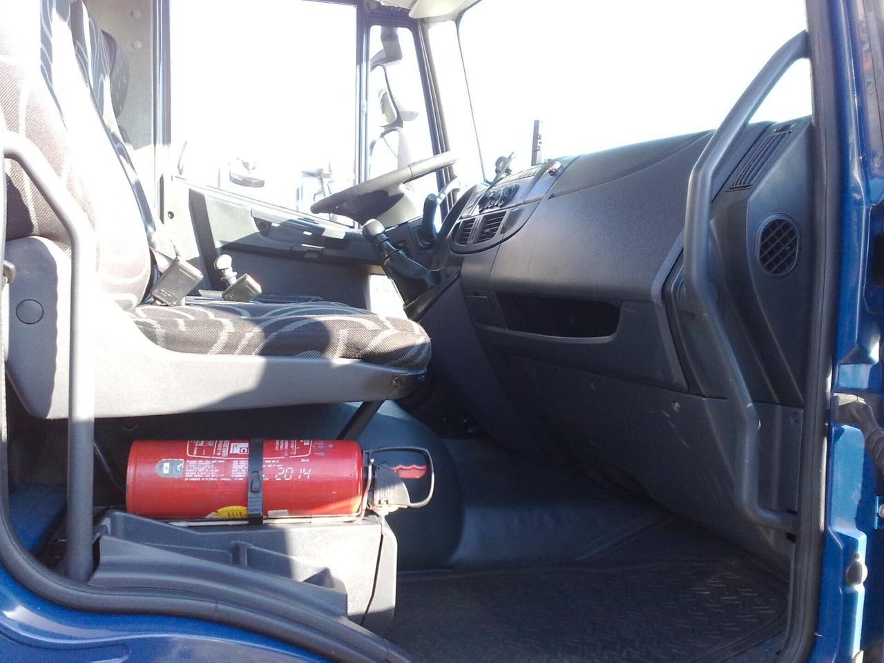 Iveco 120E22 CENTINATO CON SPONDA - 2012