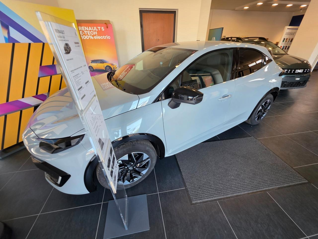 Renault Clio ECO-G 120 CV EDC 5 porte Techno