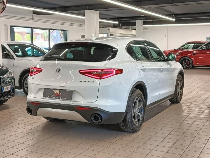 ALFA ROMEO Stelvio Stelvio 2.2 Turbodiesel 190 ...
