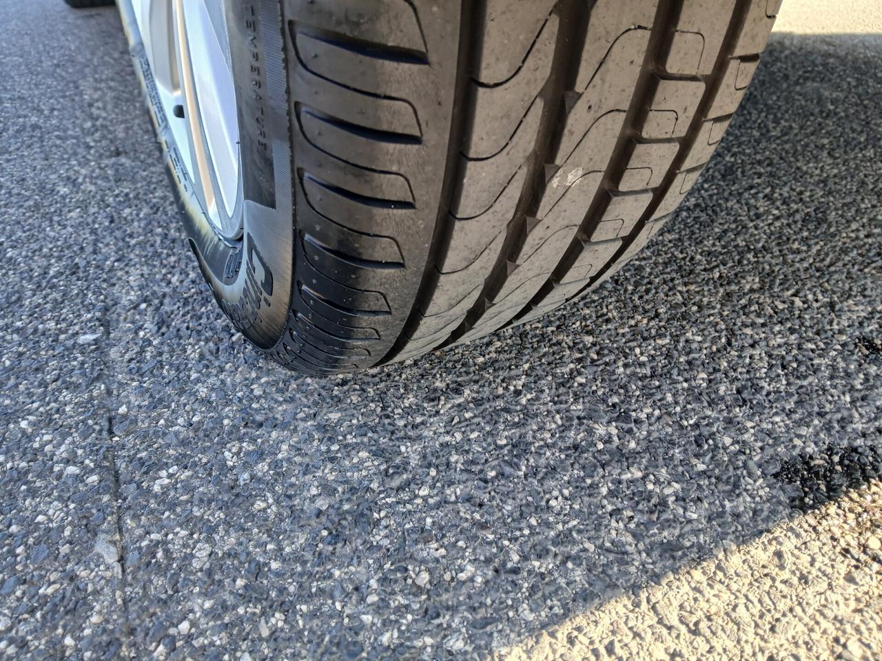 Volkswagen Golf 1.6 TDI 5p. Highline BlueMotion