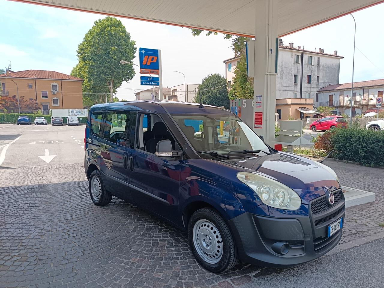 Fiat Doblo Doblò 1.4 Tjet 2013 gancio traino ok neo patente