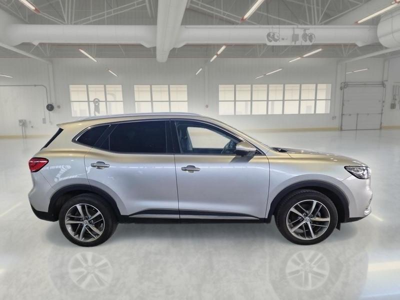 MG HS 1.5T MT 2WD