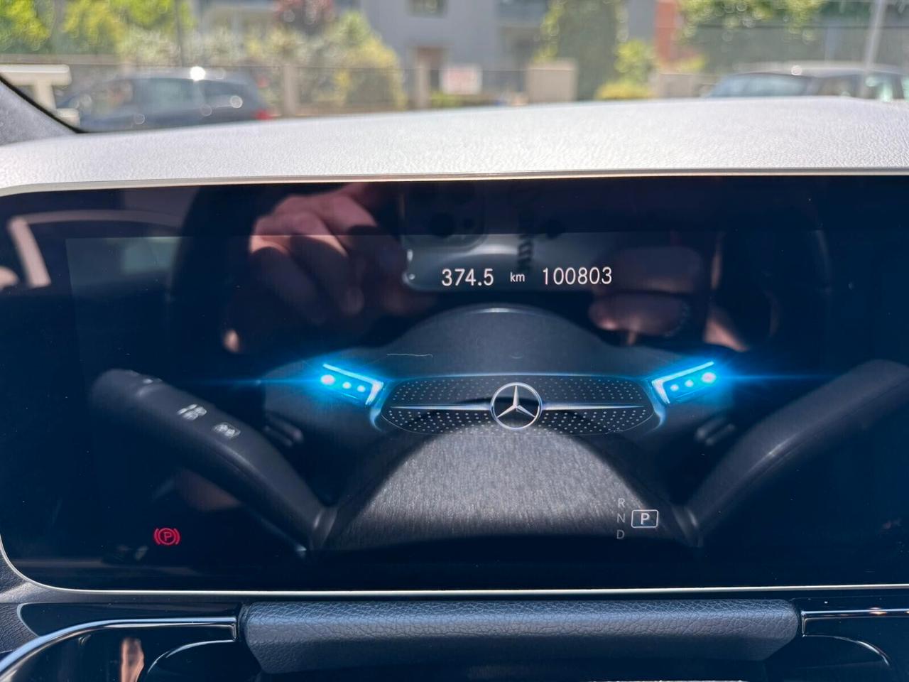 MERCEDES B 180 D AUTOMATIC SPORT NEOP NIGHT PACK