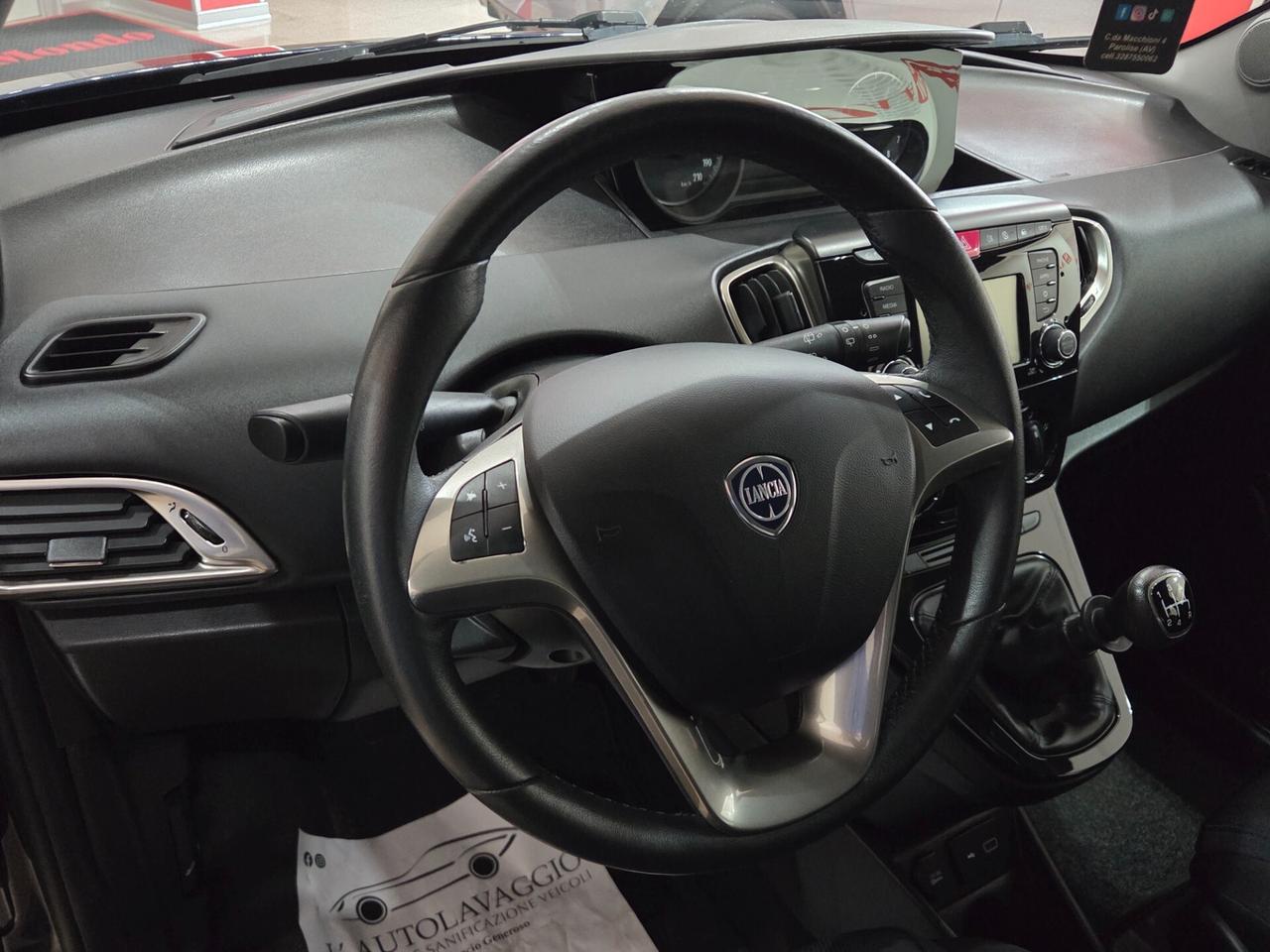 Lancia Ypsilon 1.2 69 CV 5 porte GPL Ecochic Gold