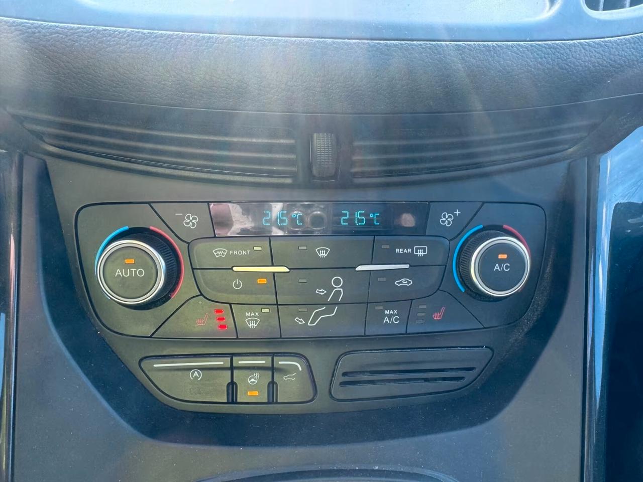 Ford Kuga 1.5 EcoBoost 150 CV 2WD Titanium