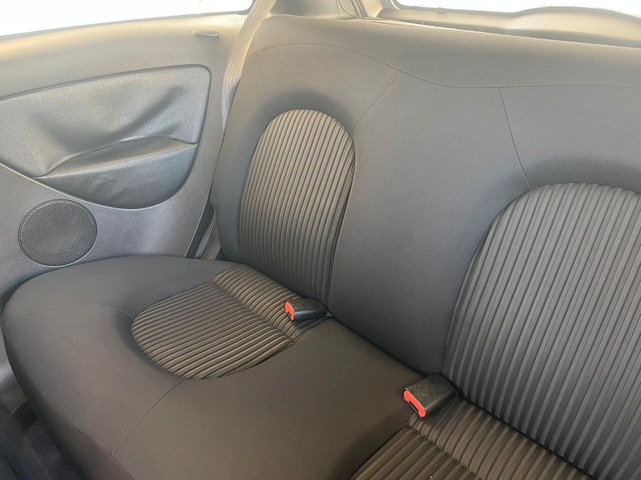 Lancia Ypsilon 1.2 Versus