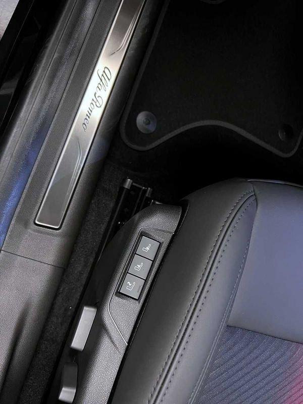 Alfa Romeo Junior Junior 1.2 136 CV Hybrid eDCT6 Speciale