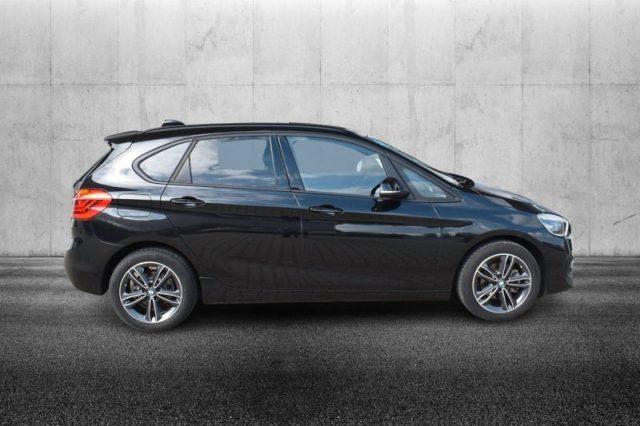 BMW 218 i Active Tourer Sport