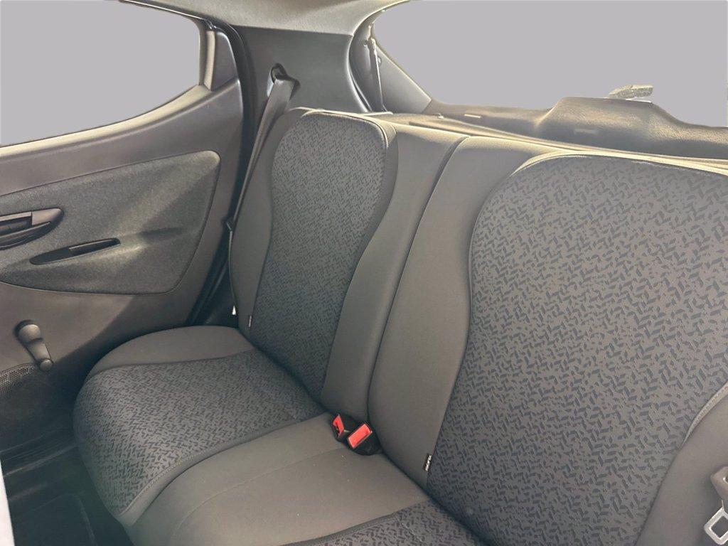 LANCIA Ypsilon 1.0 firefly hybrid silver s&s 70cv del 2022