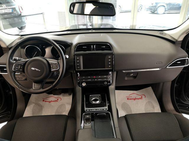 JAGUAR F-Pace 2.0 D 180 CV aut. Pure