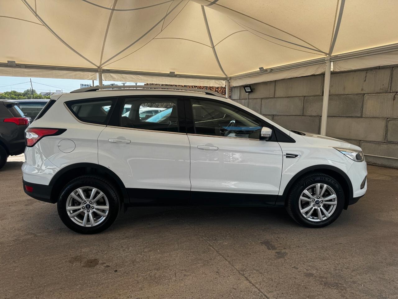 Ford Kuga 1.5 TDCI 120 CV 2WD Plus - 2018