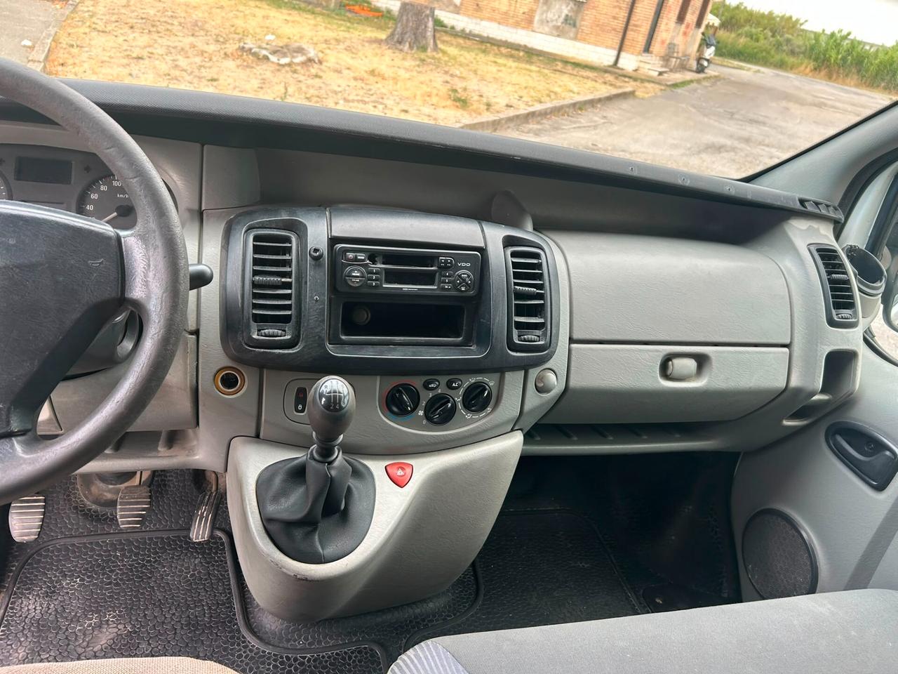 Opel Vivaro 27 2.0 CDTI 120CV PC-TN Furgone