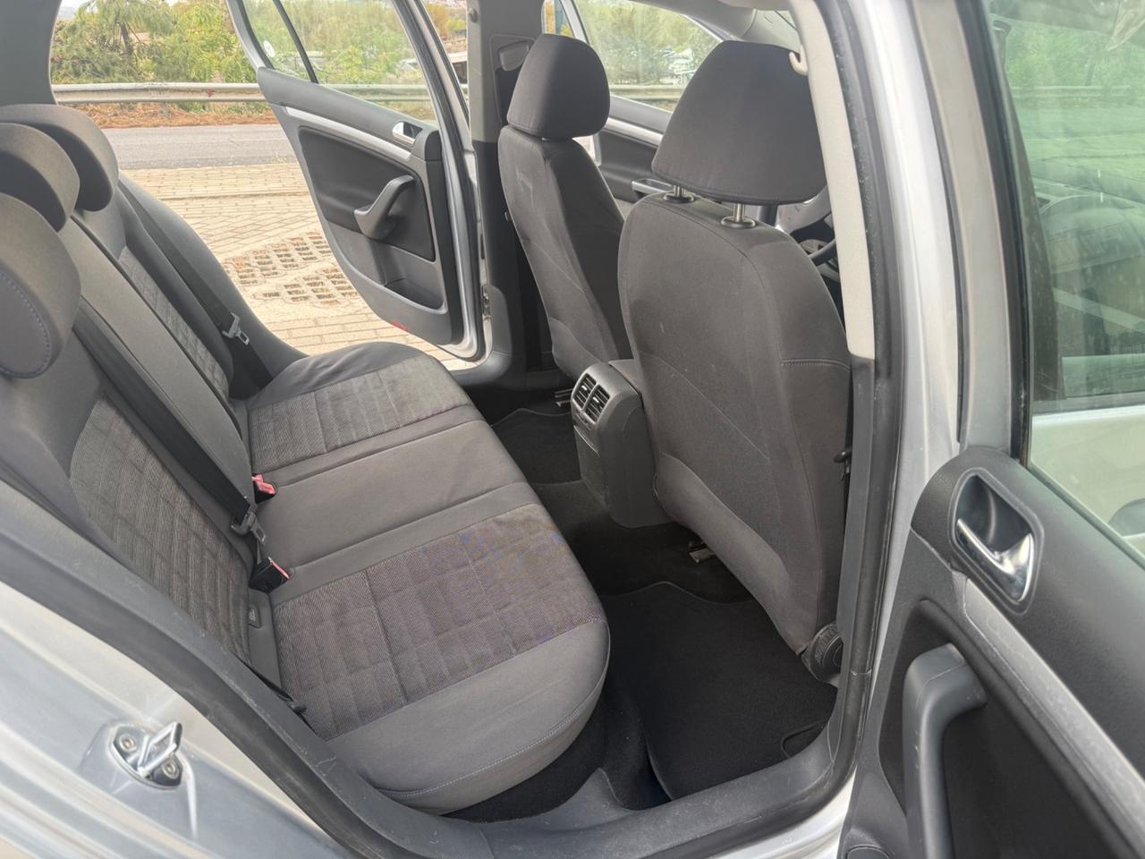 Volkswagen Golf V serie 1.9 105cv