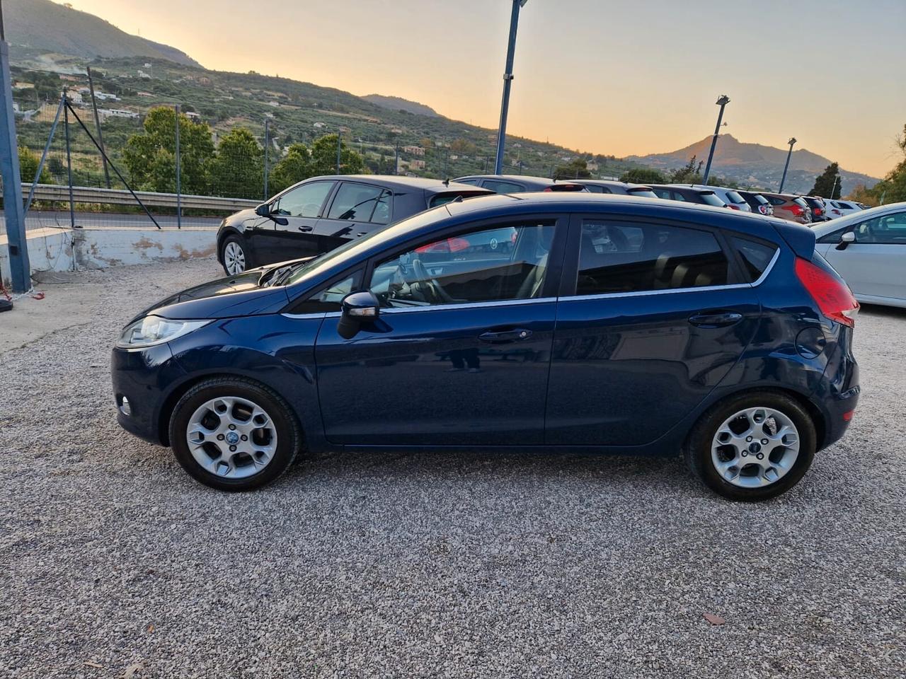 Ford Fiesta Ikon 1.6 TDCi 95CV 5 porte